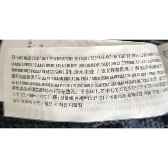 Abercrombie & Fitch Women's Knitted Sweater Black Snowflake Size Large Fuzzy - Picture 6 of 7